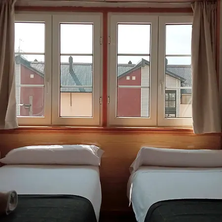 Tuyas 3000 Apartment
